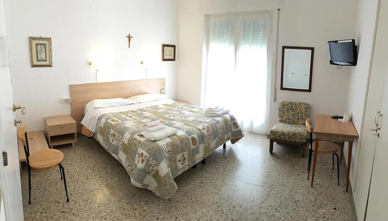 Hotel Casa Diomira Lido di Camaiore Italy